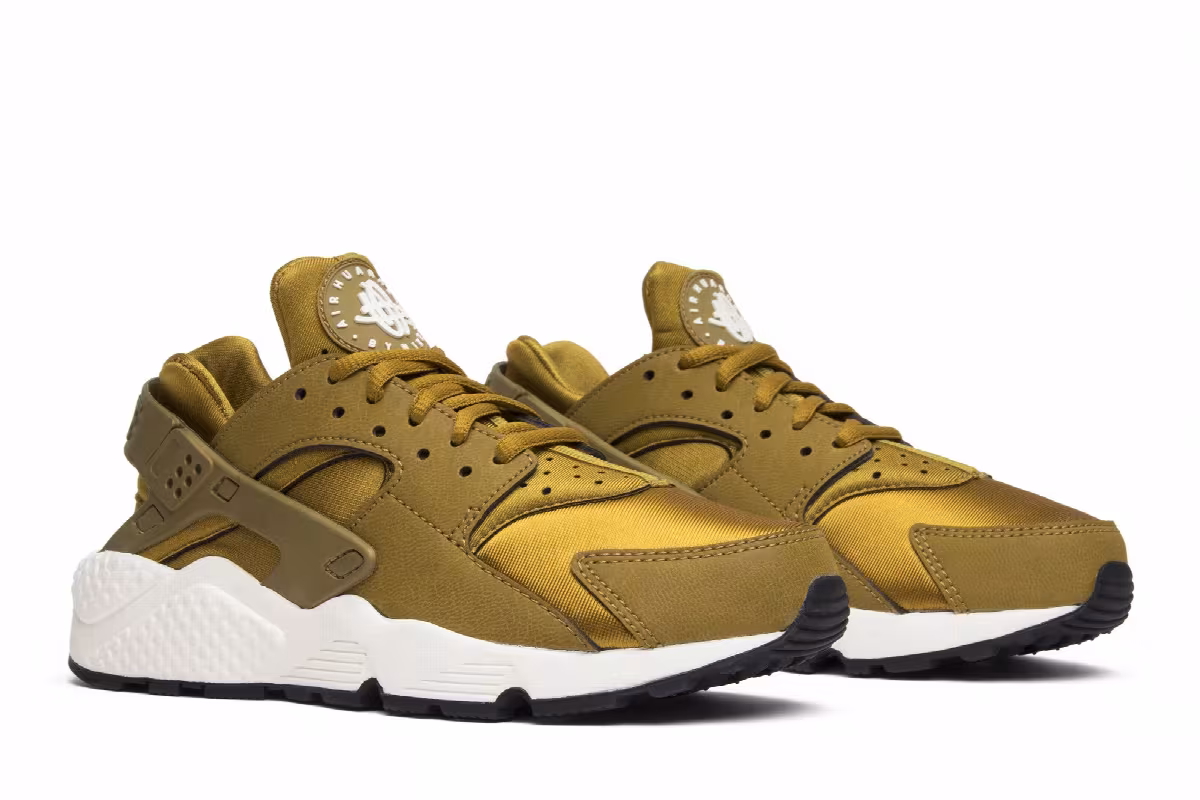 Nike Women's Air Huarache Run bronzine, view 9