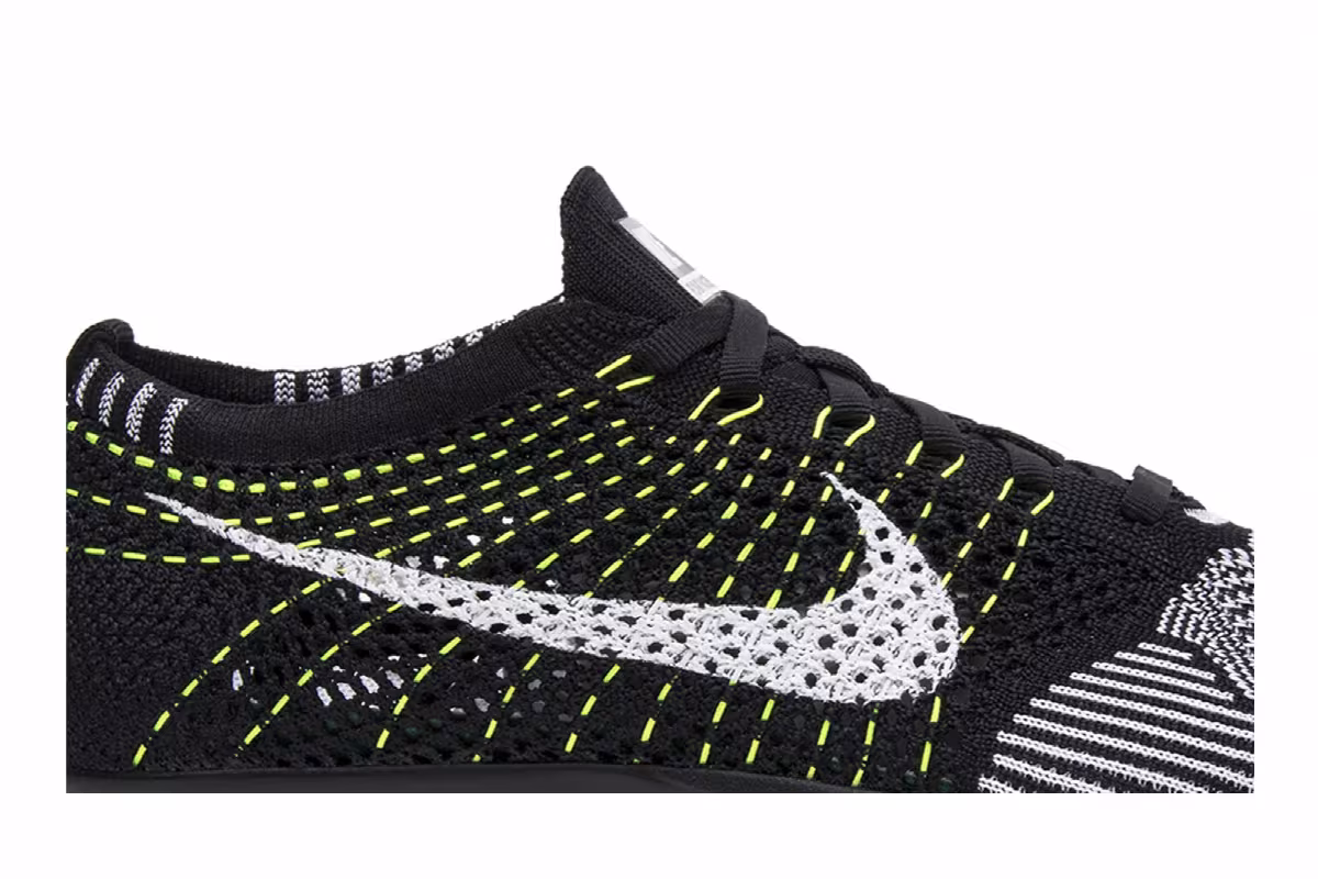 Nike Flyknit Racer Volt 2015, view 3