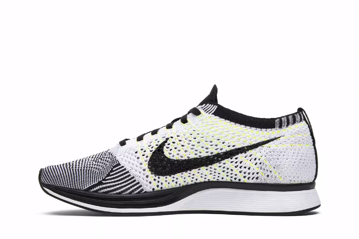 Nike Flyknit Racer Volt 2015, view 4