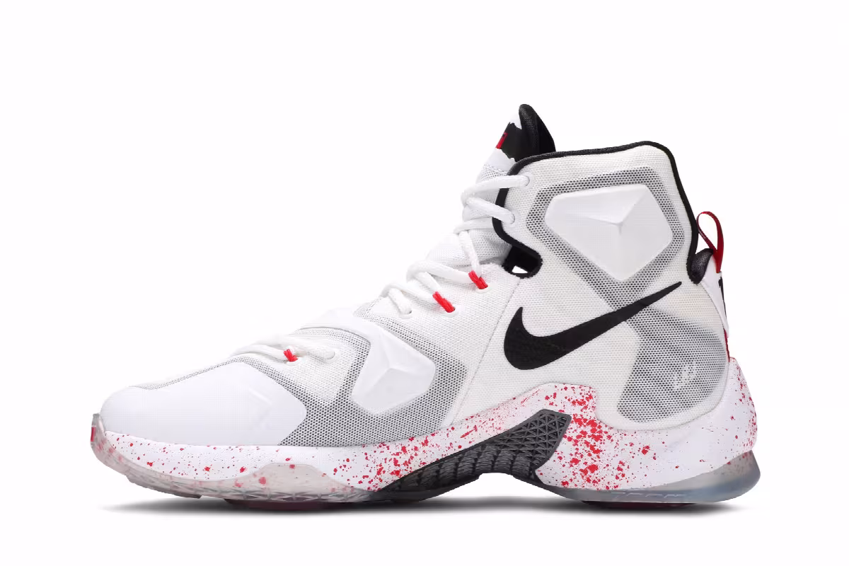 Nike LeBron 13 Friday the 13th, view 4