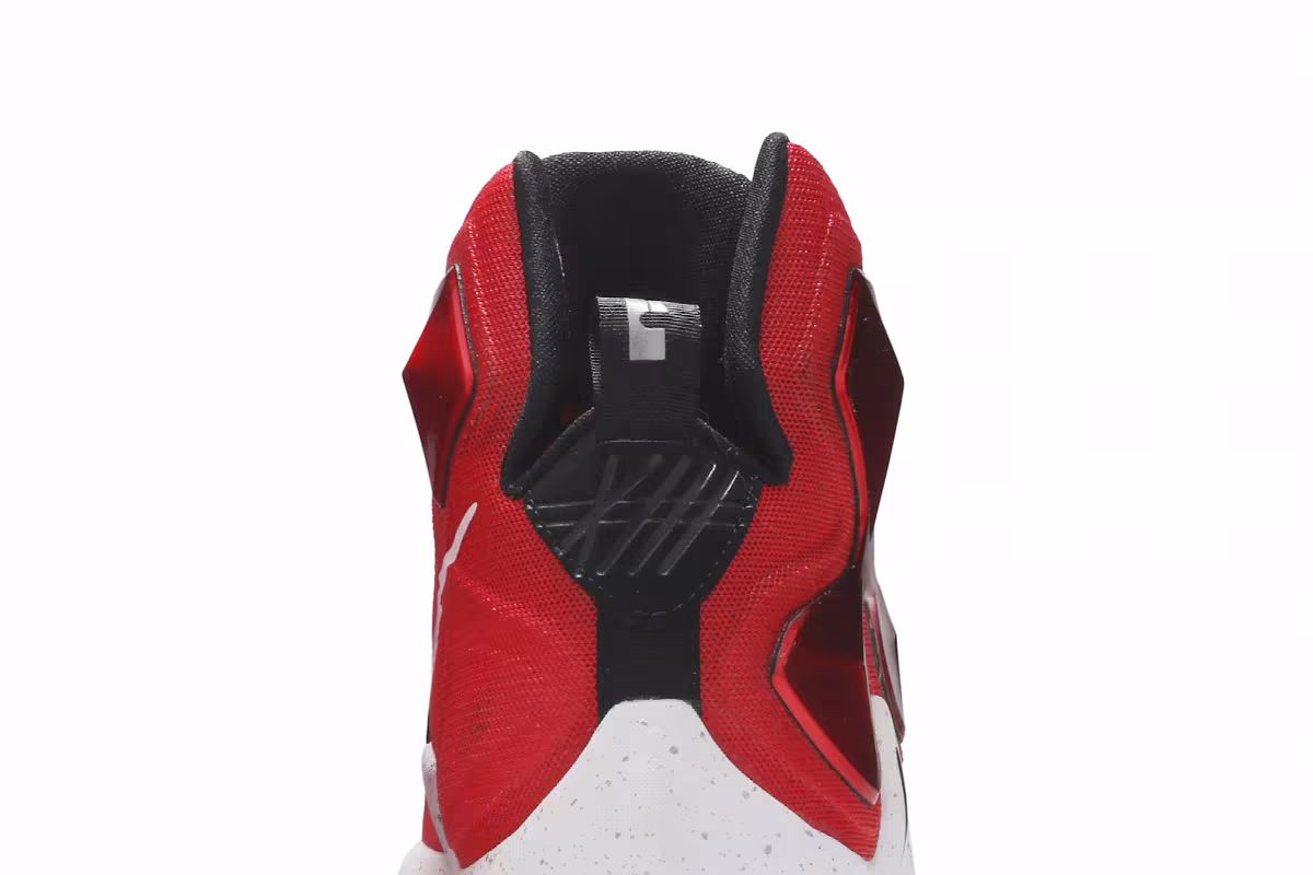 Nike LeBron 13 On Court, view 8