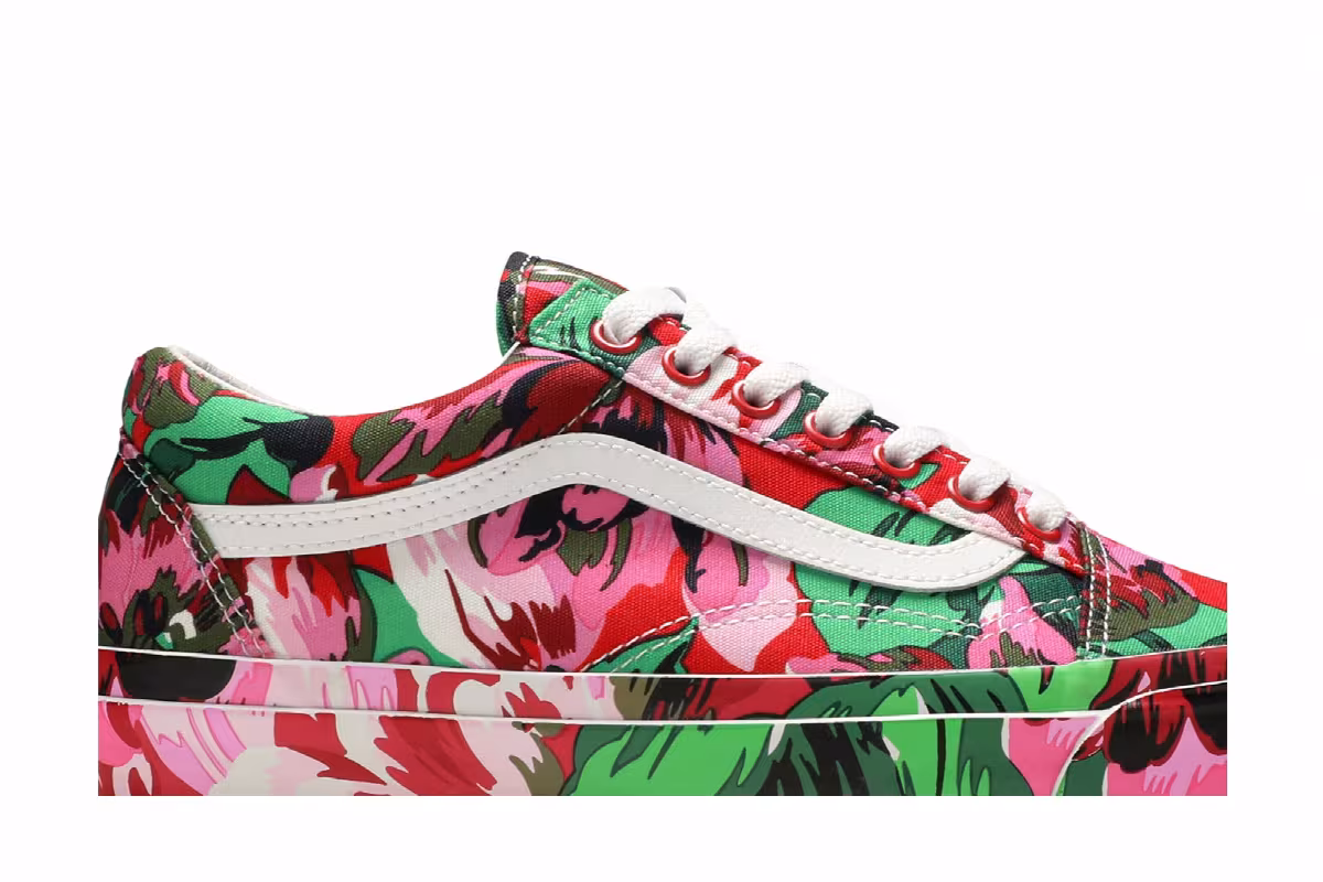 Kenzo x Vans OG Old Skool LX Floral Red, view 3