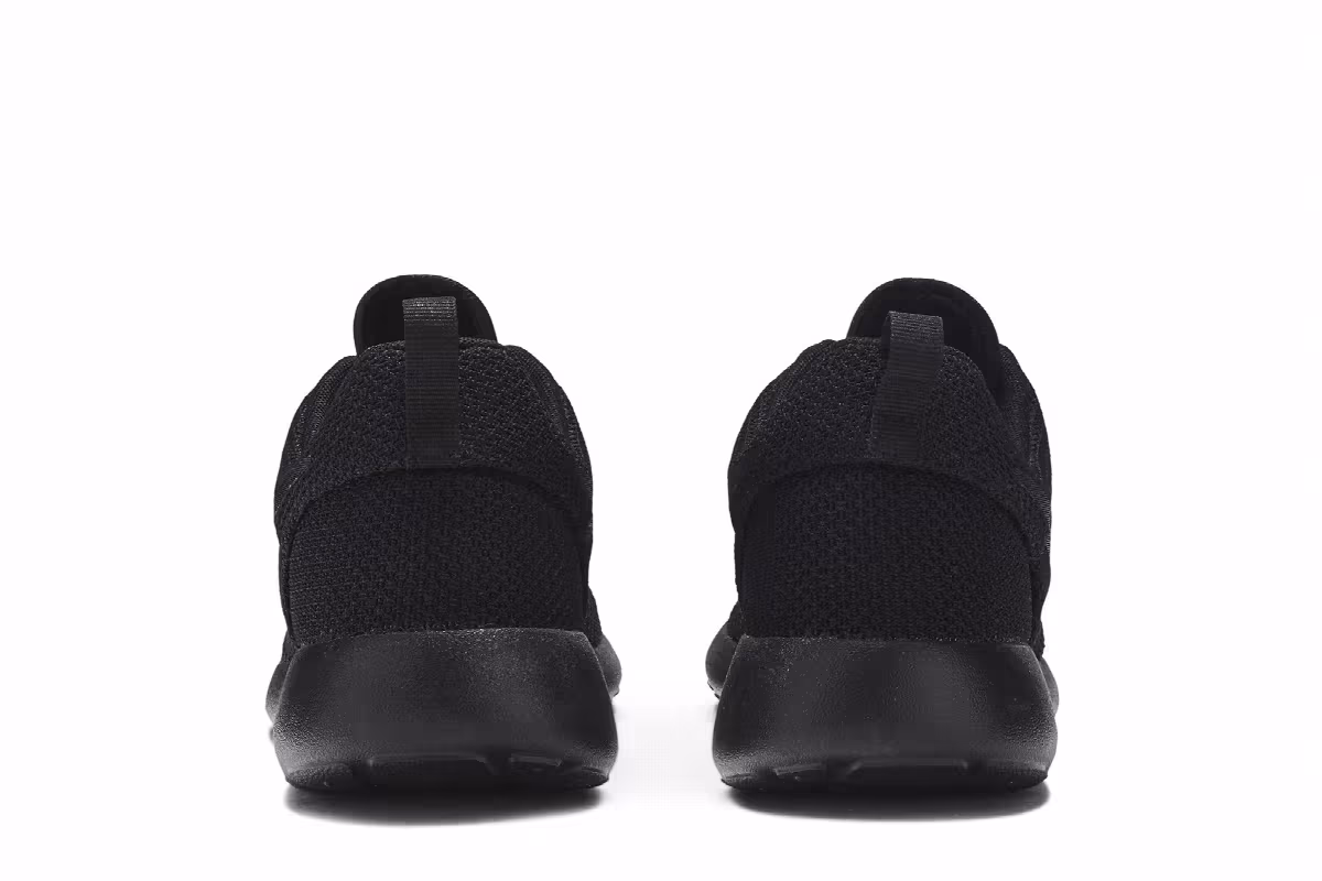 Nike Roshe Run Triple Black, view 7
