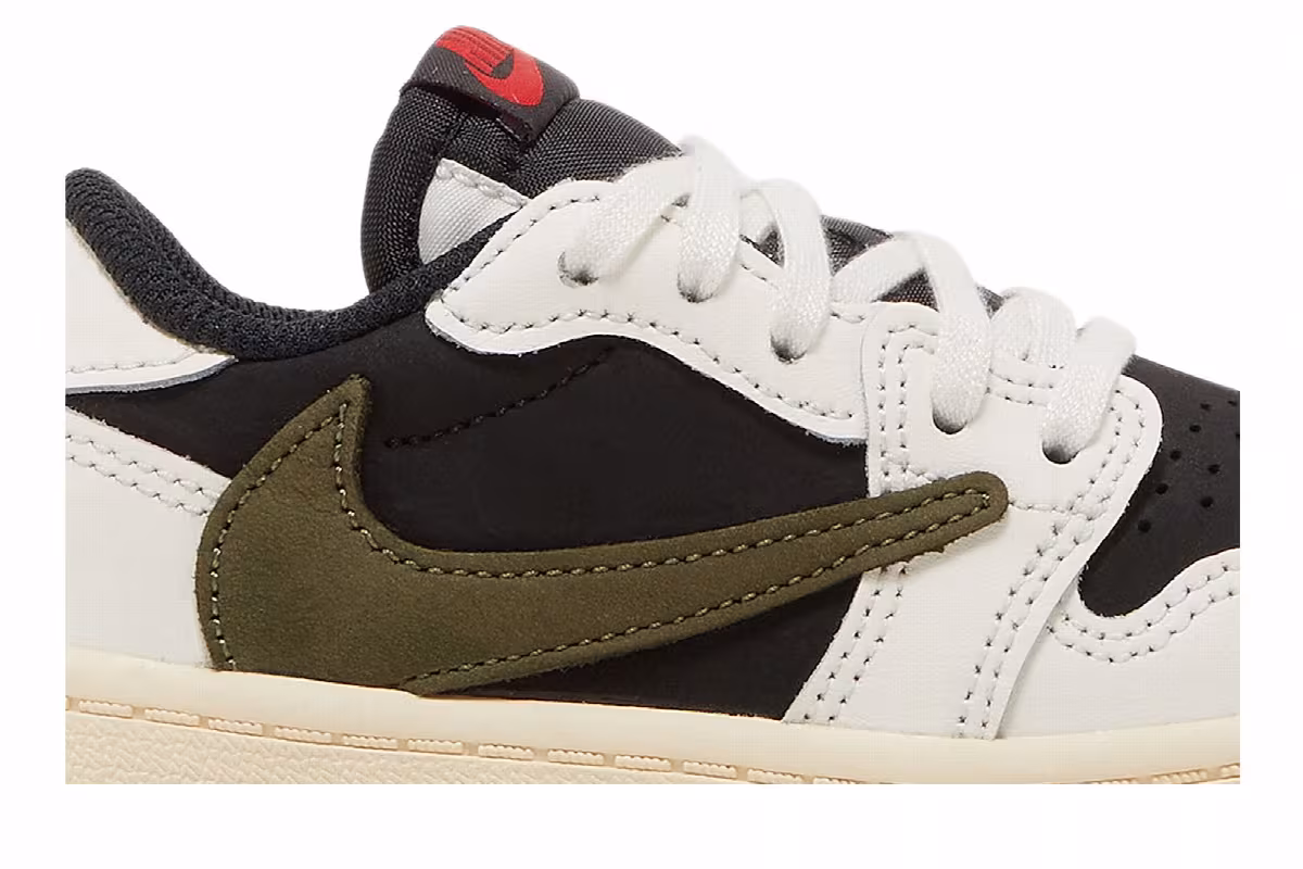Travis Scott x Air Jordan 1 Low OG SP TD Olive, view 3