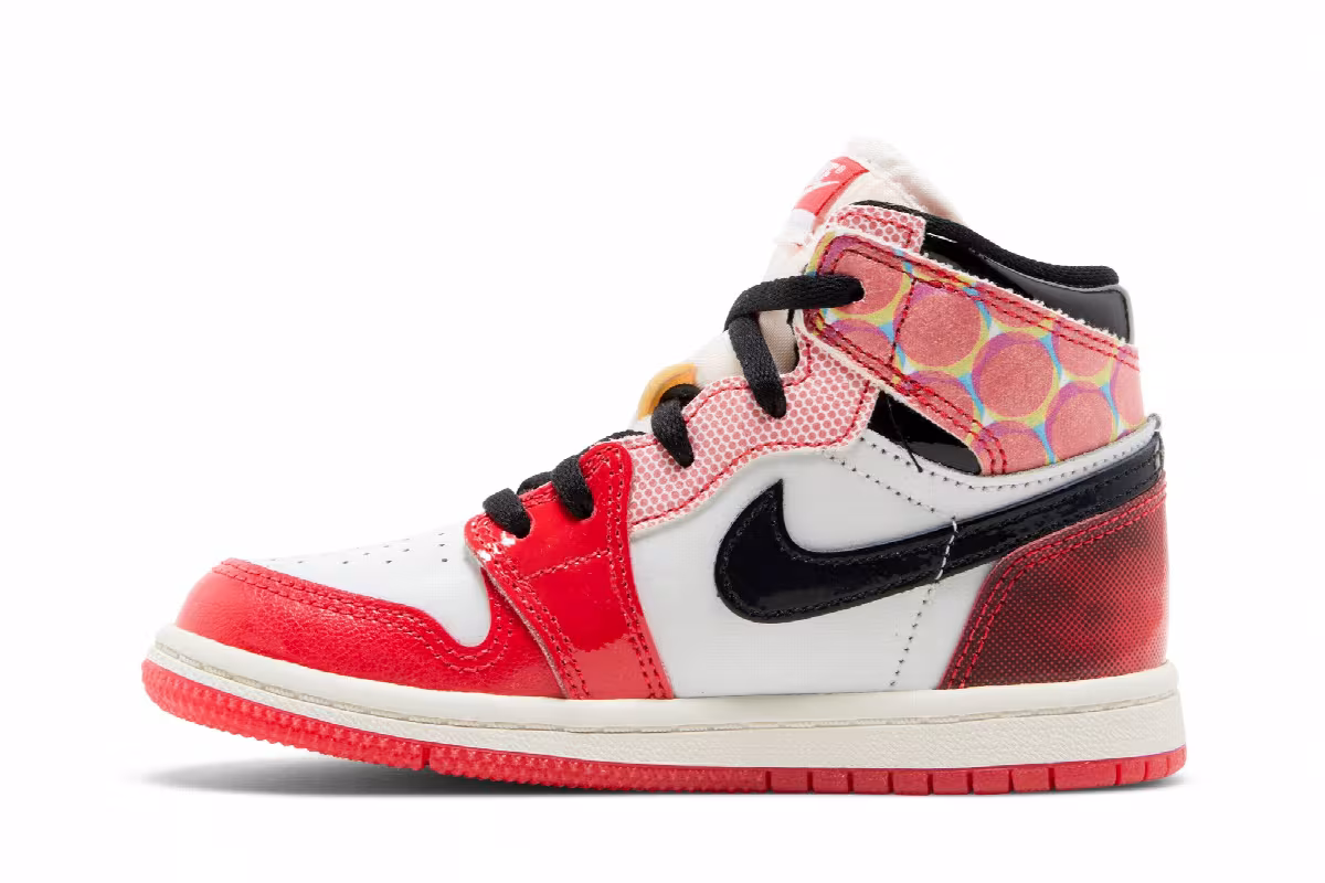 Marvel x Air Jordan 1 High OG TD Next Chapter, view 4