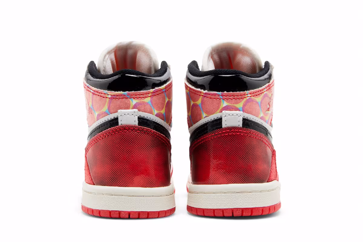 Marvel x Air Jordan 1 High OG TD Next Chapter, view 7
