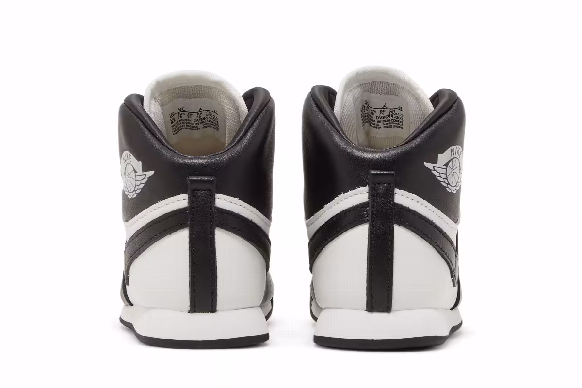 Air Jordan 1 High Black White, view 7