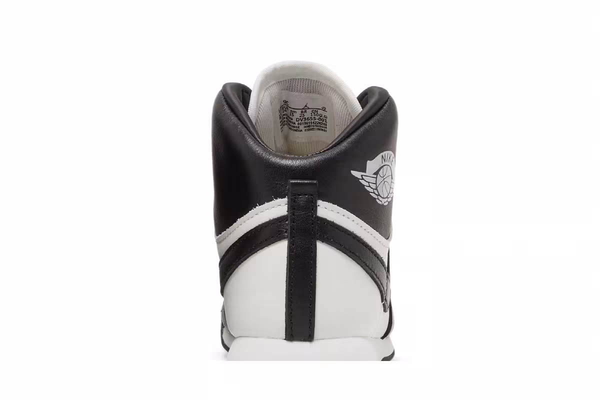 Air Jordan 1 High Black White, view 8