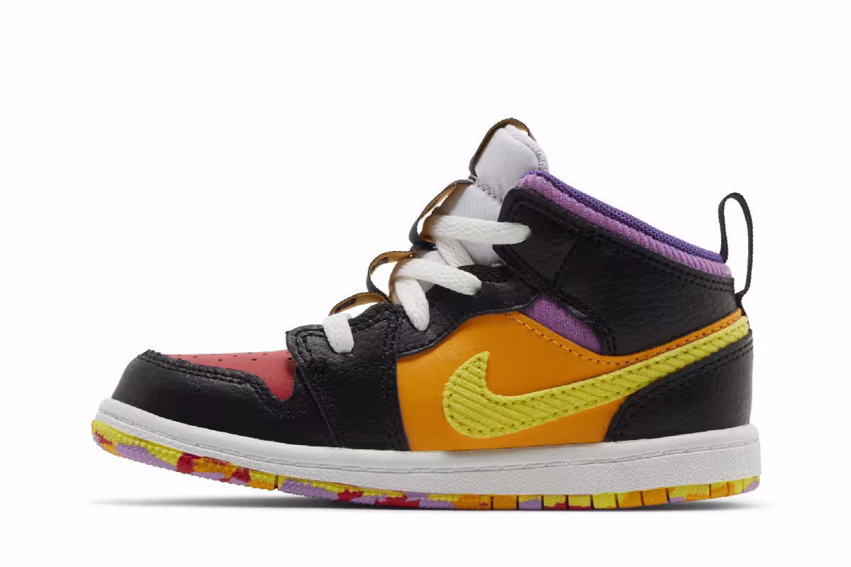 Air Jordan 1 Mid SS TD Championships, view 4