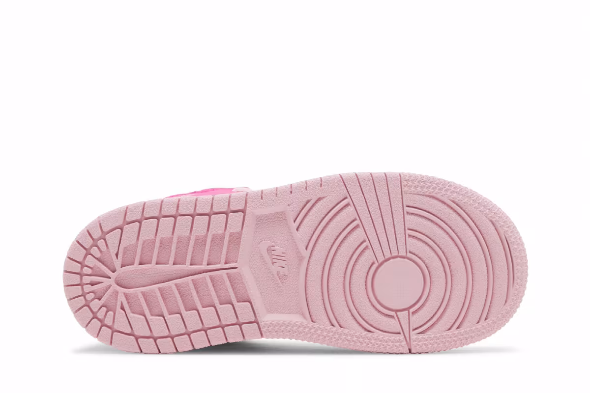 Air Jordan 1 Mid TD Fierce Pink, view 5