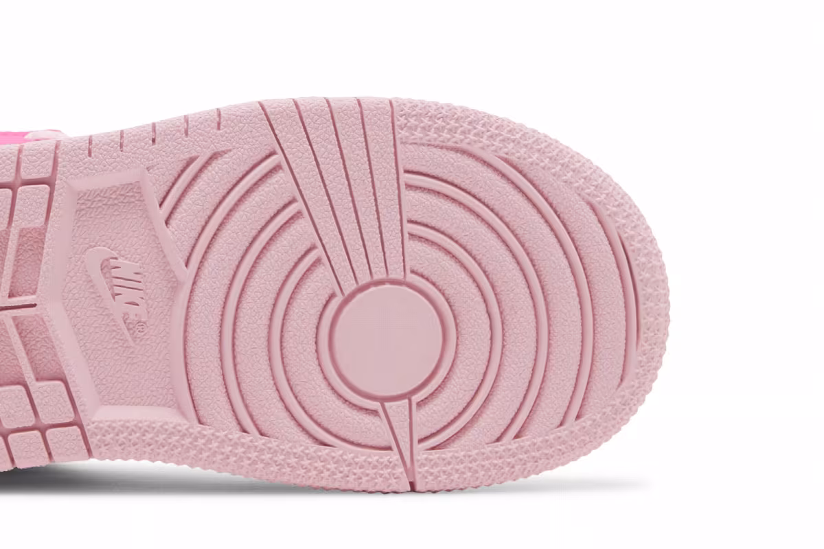 Air Jordan 1 Mid TD Fierce Pink, view 6