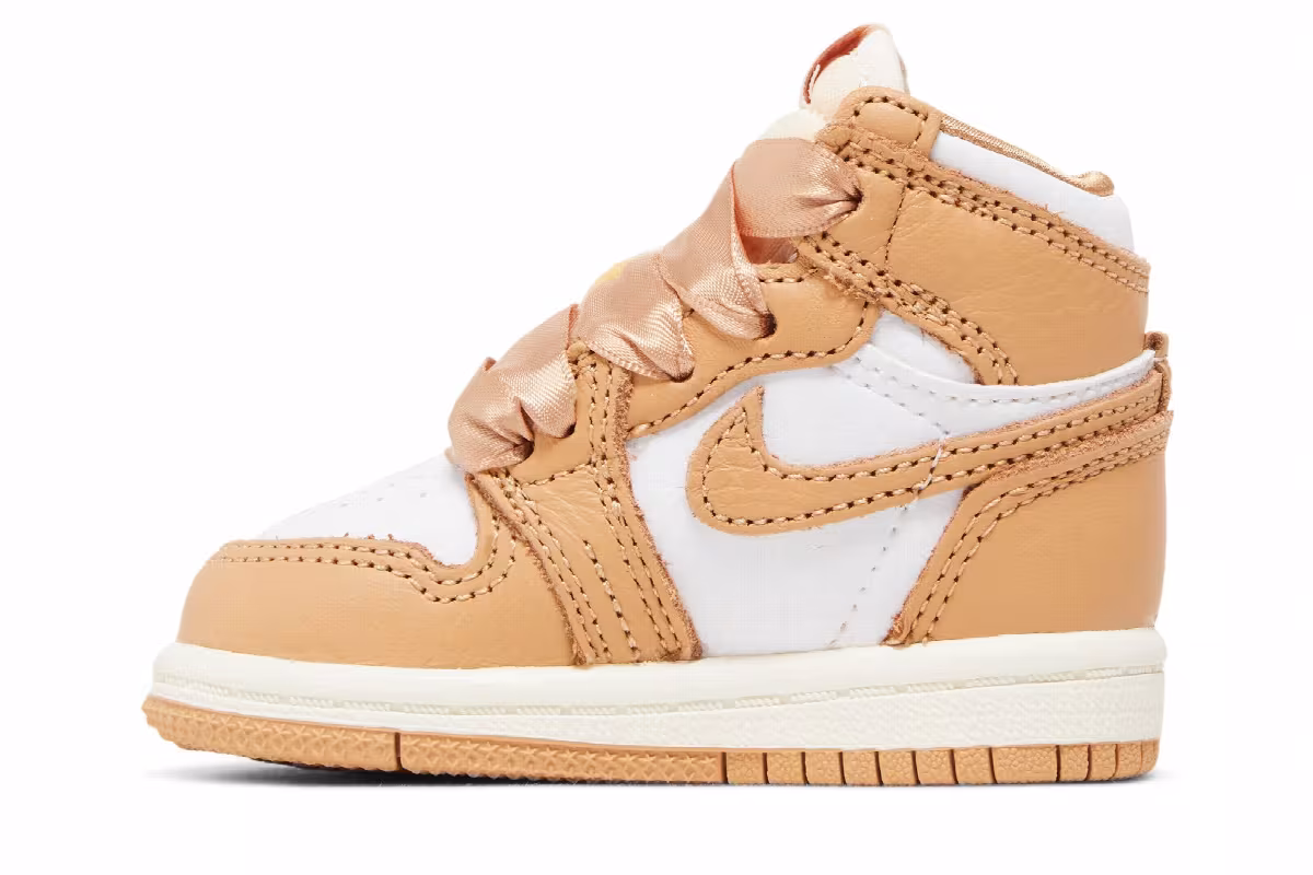 Air Jordan 1 High OG TD Praline, view 4