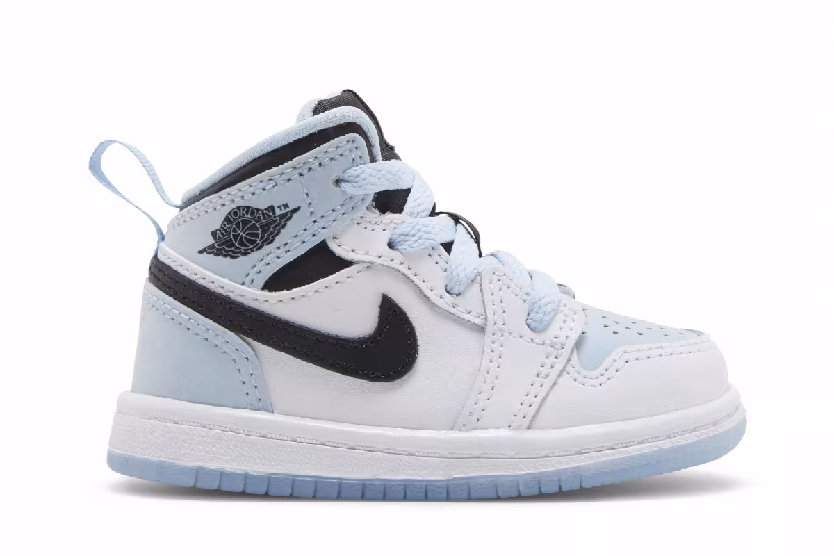 Air Jordan 1 Mid SE TD White Ice Blue, view 2