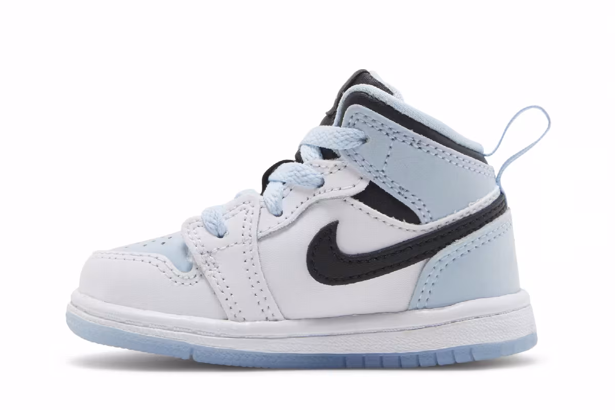 Air Jordan 1 Mid SE TD White Ice Blue, view 4