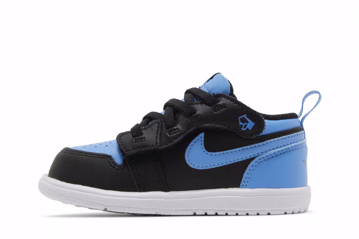Air Jordan 1 Low ALT TD University Blue, view 4