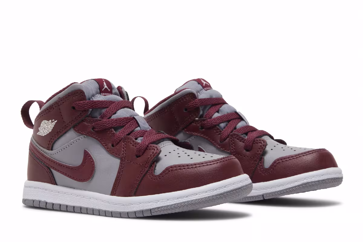 Air Jordan 1 Mid TD Cherrywood Red, view 9