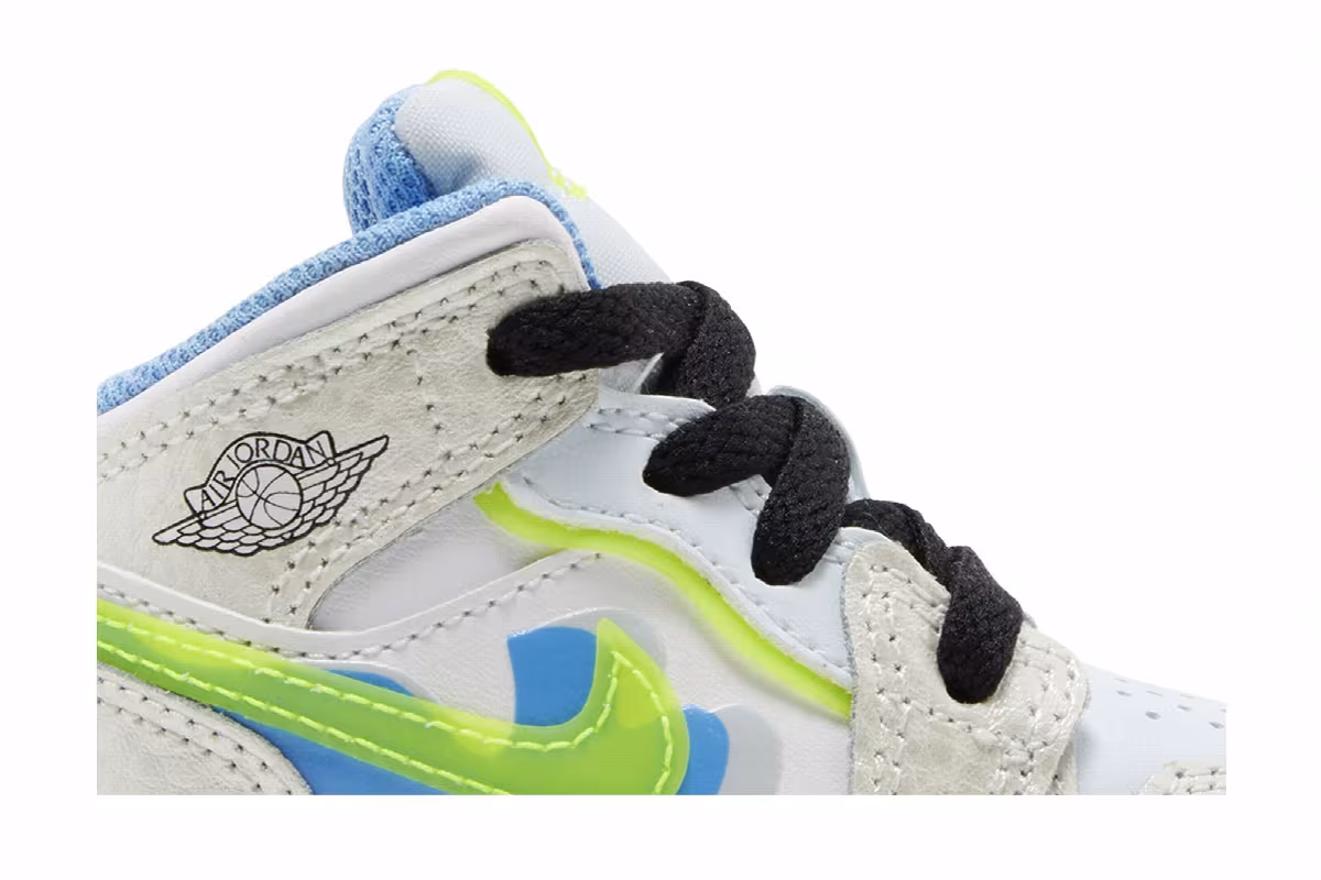 Air Jordan 1 Mid SE TD Warped Swoosh, view 3