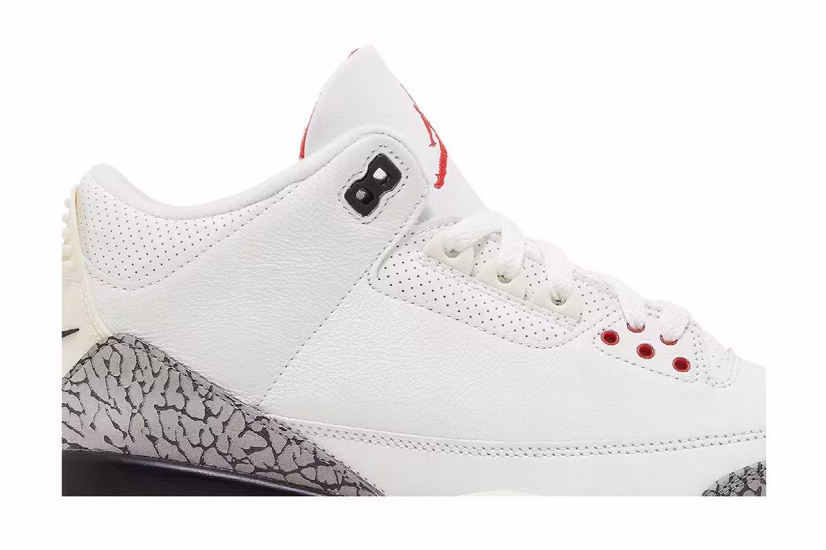 Air Jordan 3 White Cement Reimagined, view 3