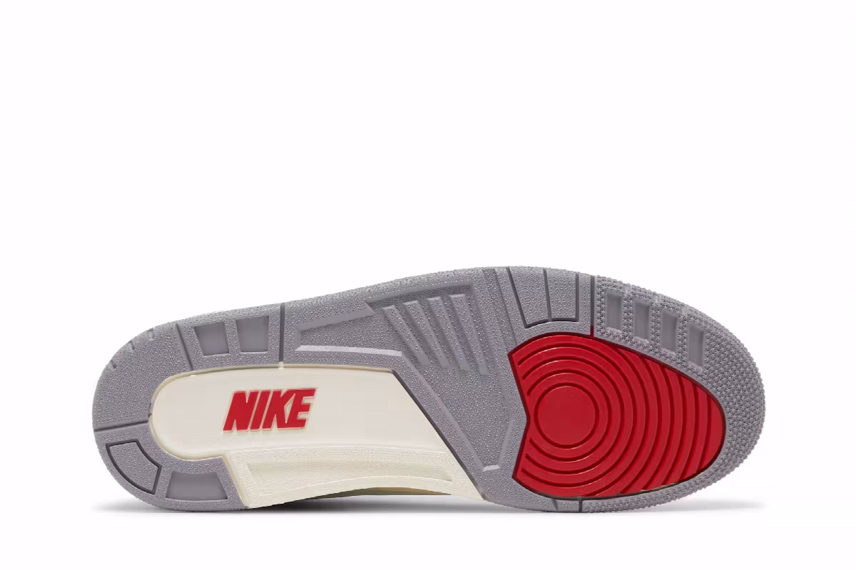 Air Jordan 3 White Cement Reimagined, view 5