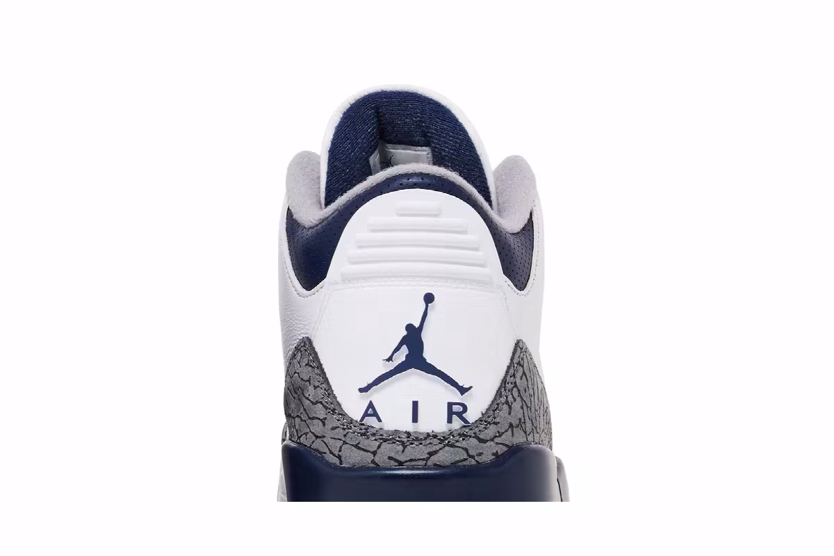 Air Jordan 3 Midnight Navy, view 8
