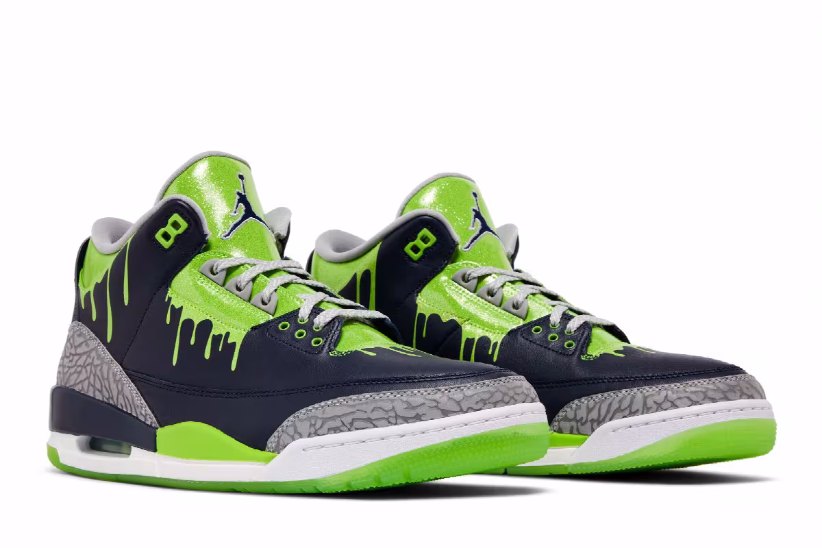 Air Jordan 3 Doernbecher XIX, view 9