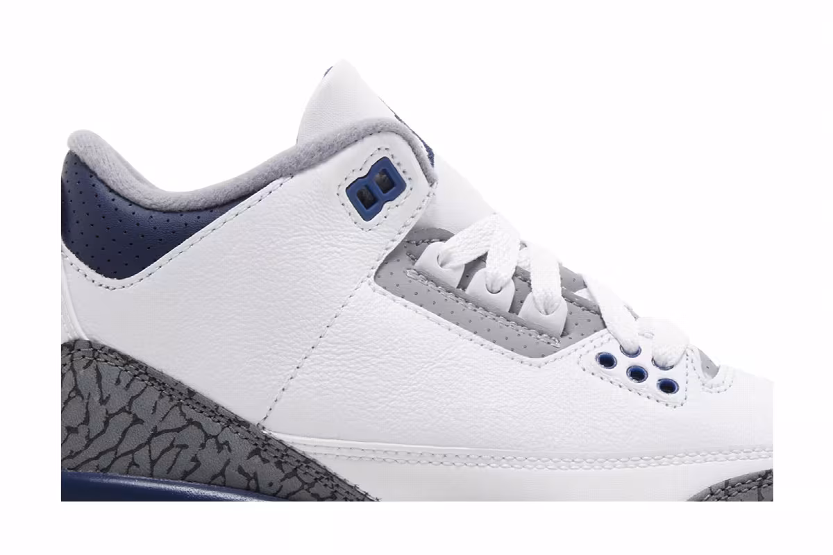 Air Jordan 3 GS Midnight Navy, view 3