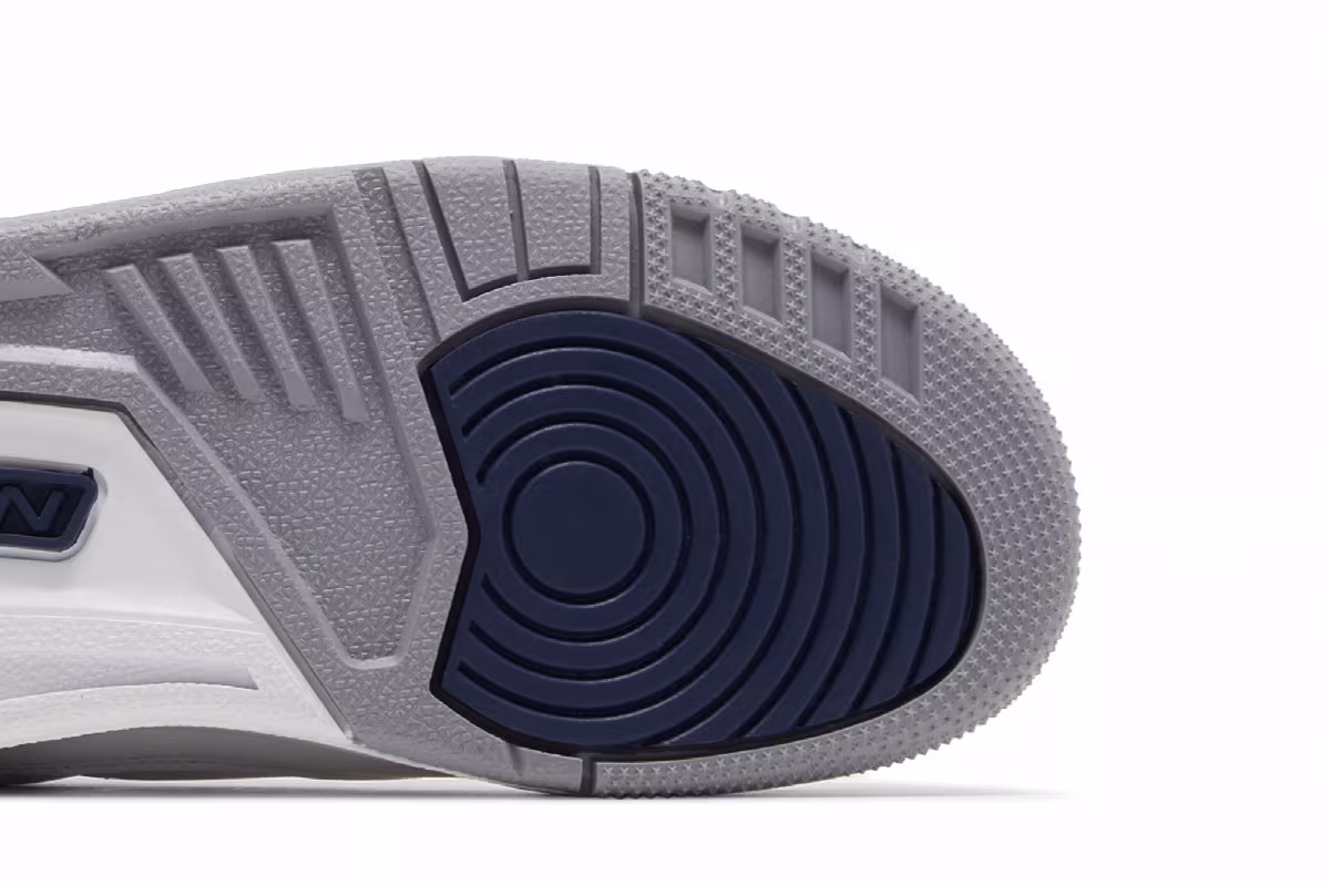 Air Jordan 3 GS Midnight Navy, view 6