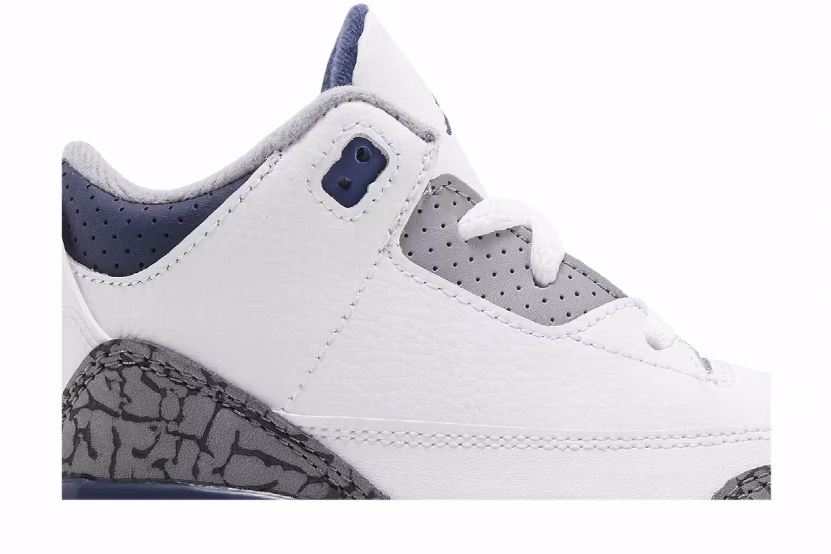 Air Jordan 3 TD Midnight Navy, view 3