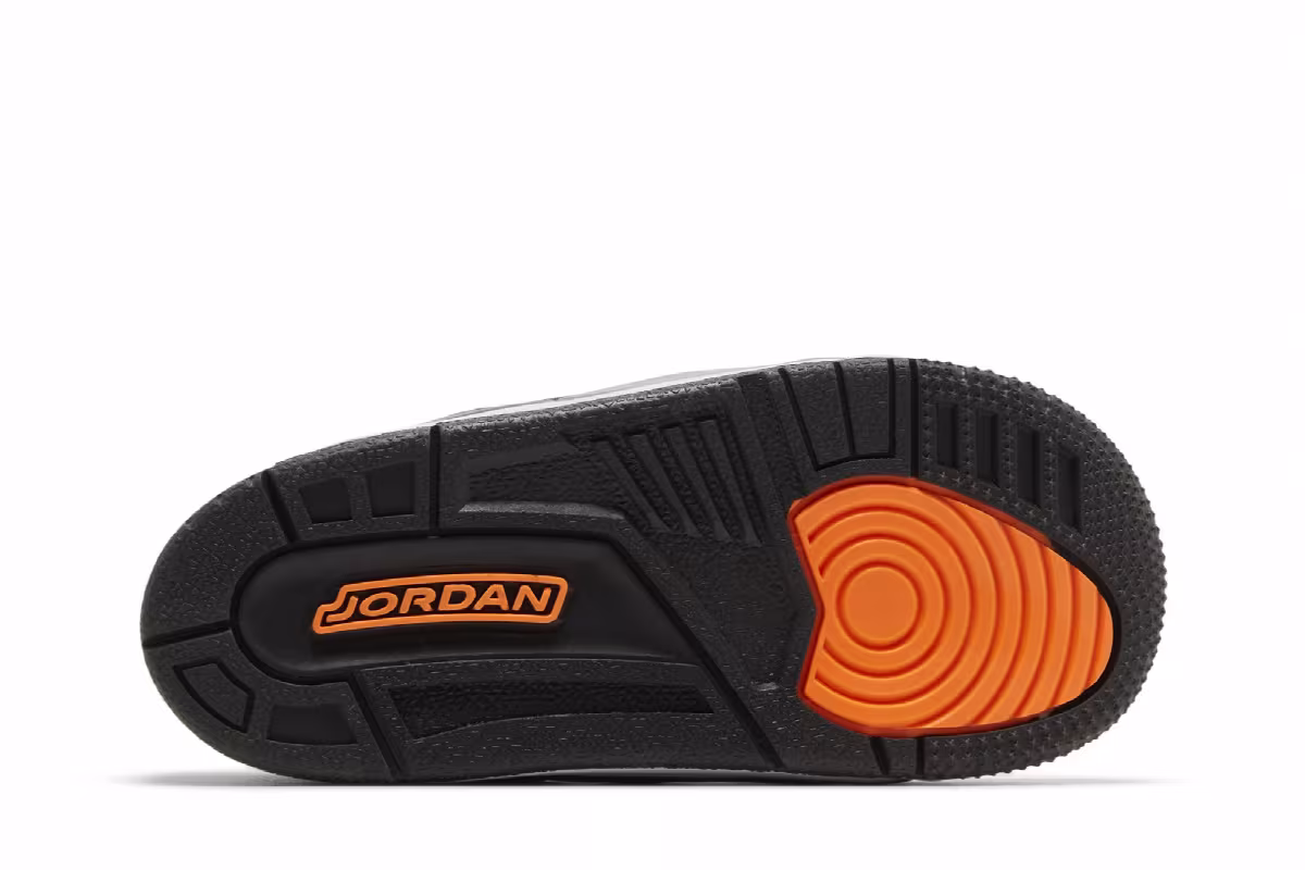 Air Jordan 3 TD Fear 2023, view 5