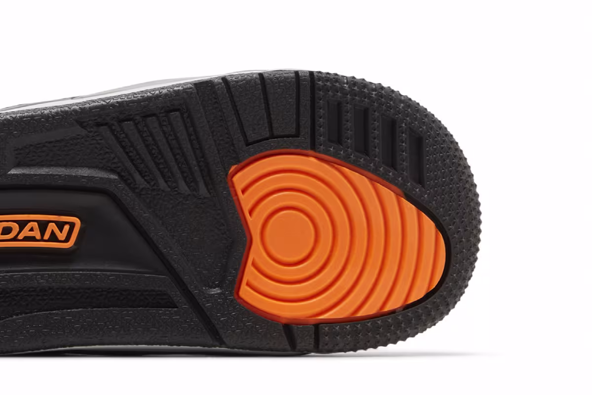 Air Jordan 3 TD Fear 2023, view 6
