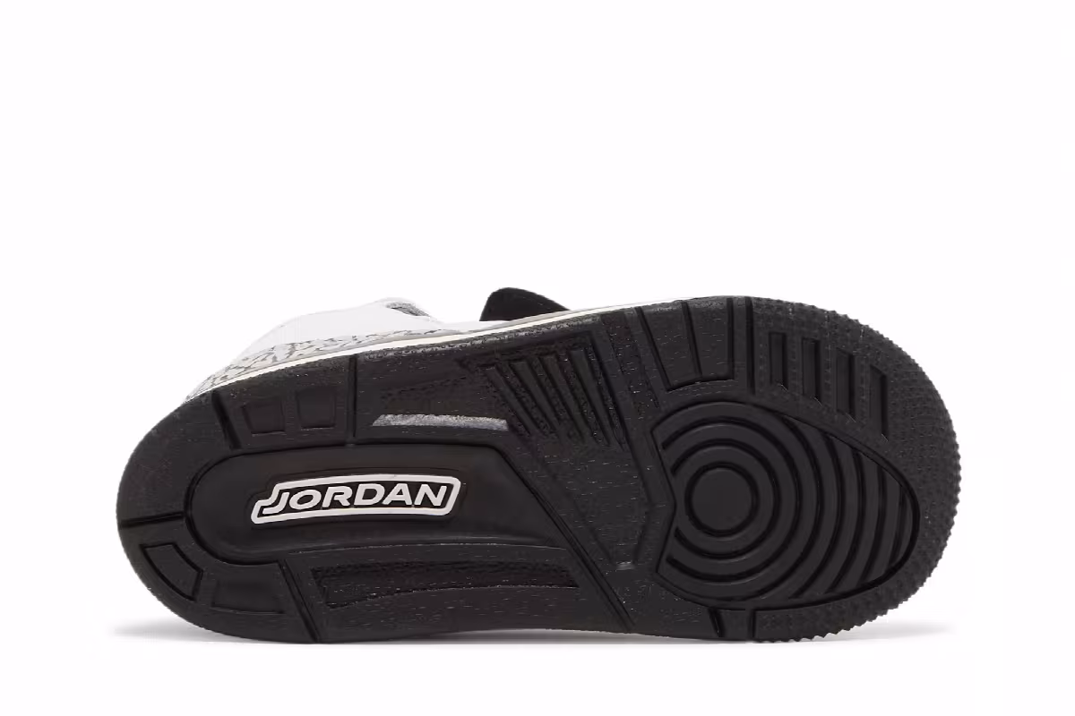Air Jordan 3 TD Hide N' Sneak, view 5