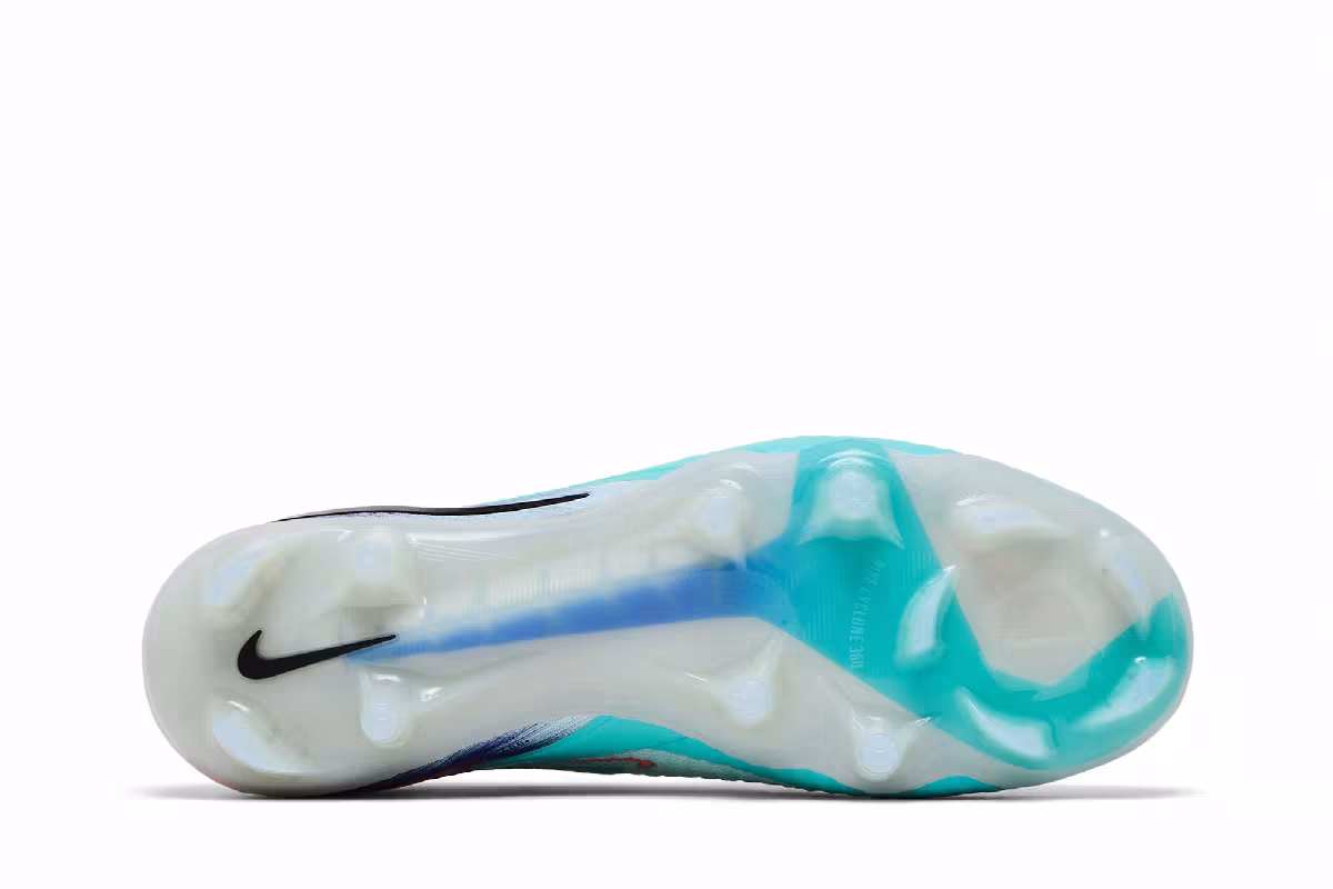 Nike United Phantom 6 Low Elite Pistachio Frost/Hyper Orange, view 5
