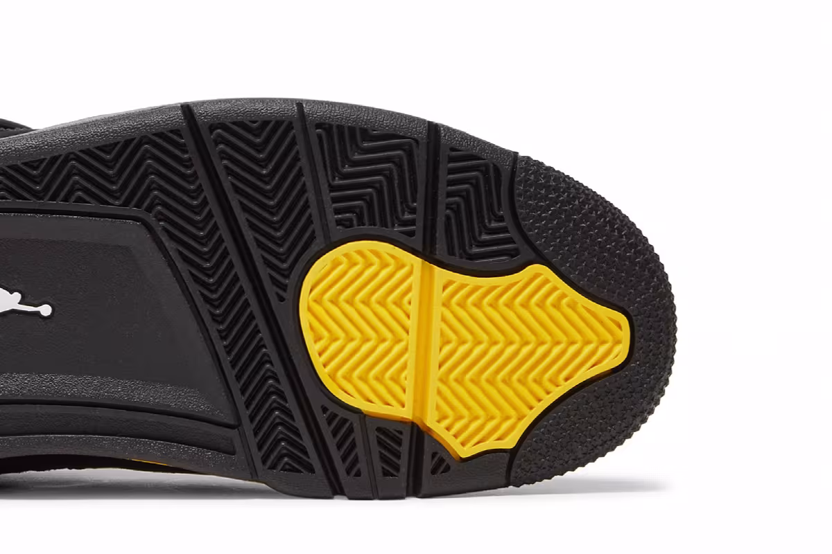 Air Jordan 4 Thunder 2023, view 6