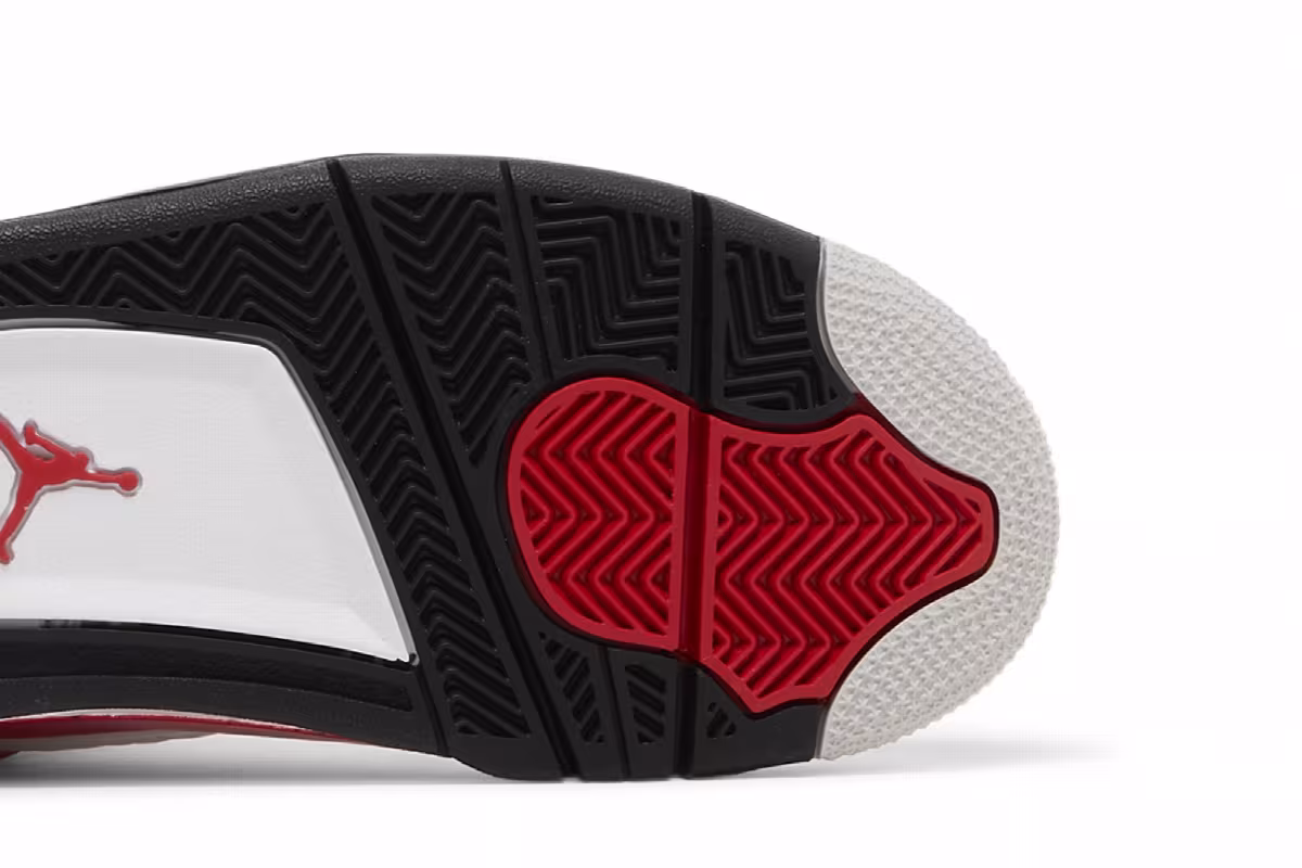 Air Jordan 4 GS Red Cement, view 6