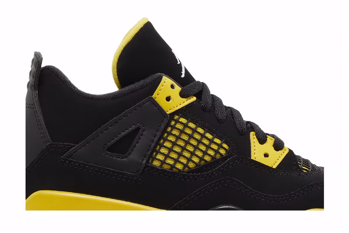 Air Jordan 4 PS Thunder 2023, view 3