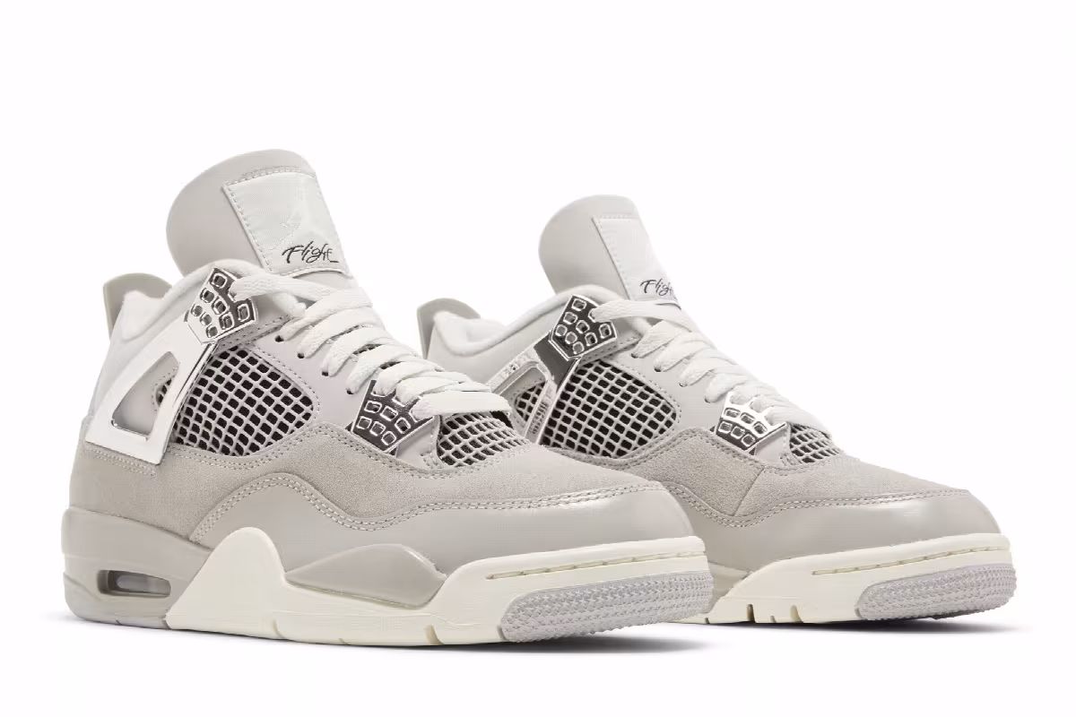 Women's Air Jordan 4 Frozen Moments, view 9