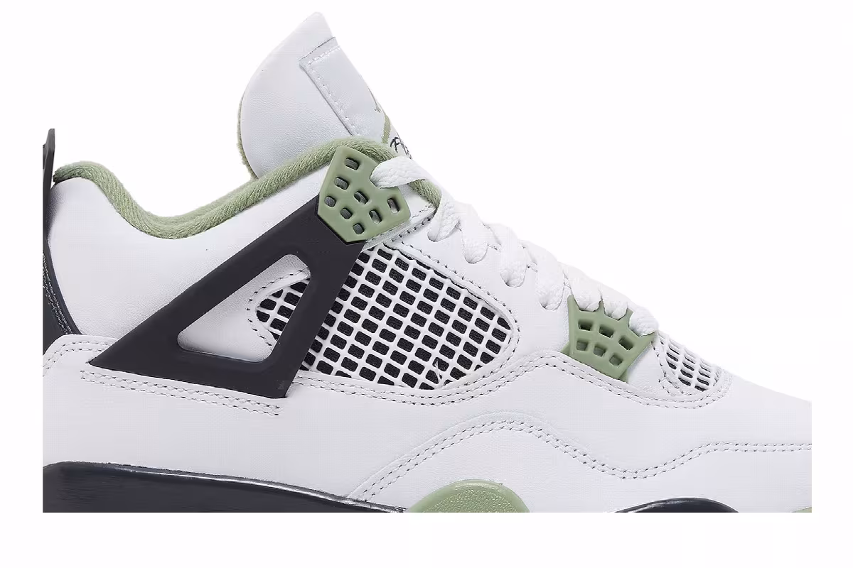 Women's Air Jordan 4 Seafoam, view 3