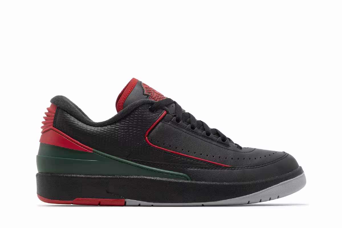 Air Jordan 2 Low Christmas, view 2