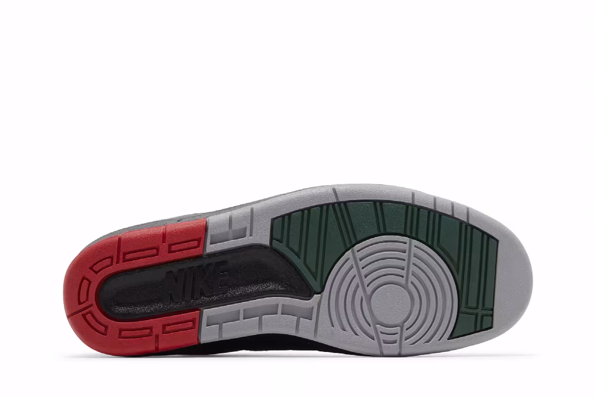 Air Jordan 2 Low Christmas, view 5