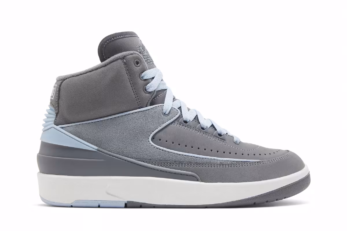 Women's Air Jordan 2 Cool Grey, view 2