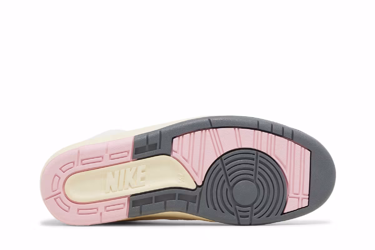 Women's Air Jordan 2 Soft Pink, view 5
