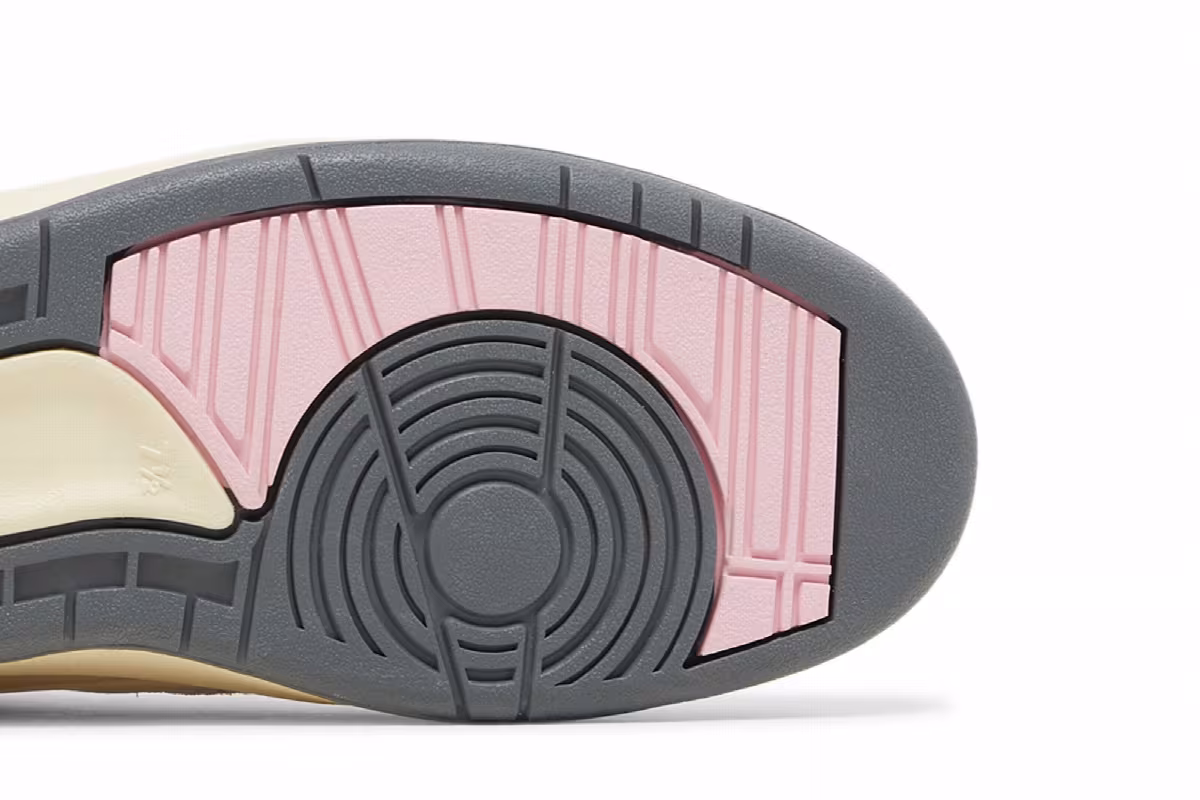 Women's Air Jordan 2 Soft Pink, view 6
