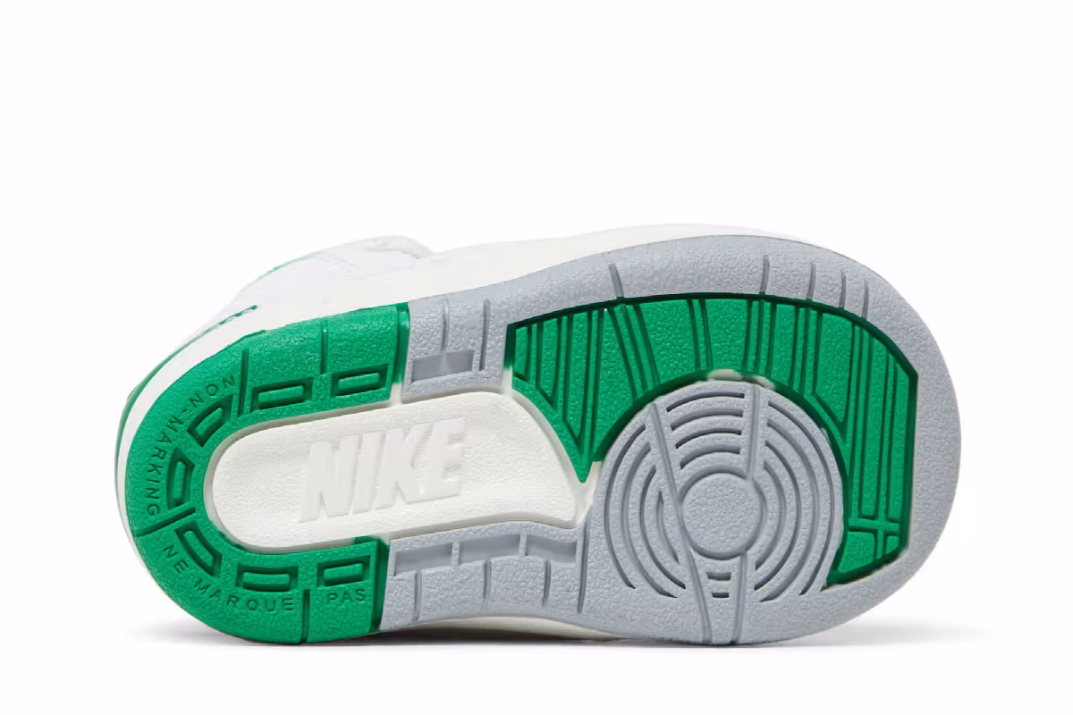 Air Jordan 2 TD Lucky Green, view 5