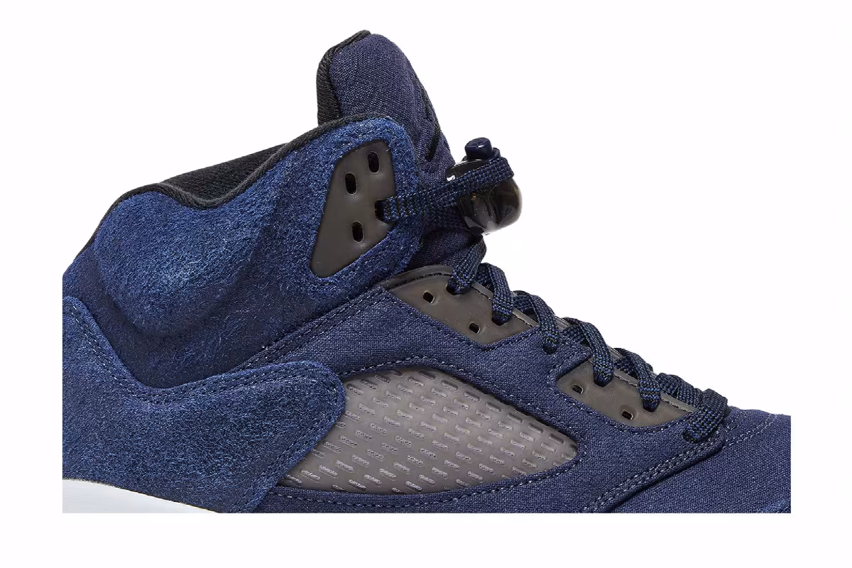 Air Jordan 5 SE Midnight Navy, view 3
