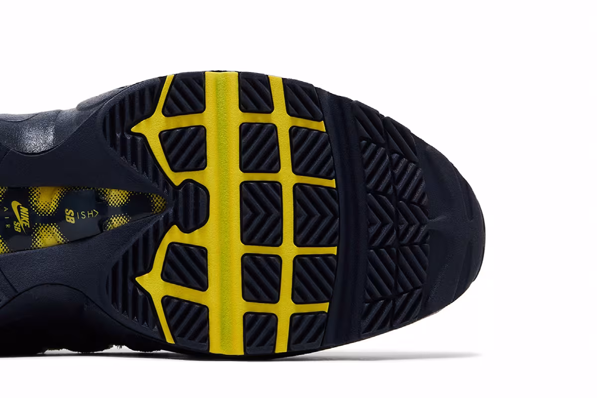 Eric Koston x Nike SB x Air Max 95 Obsidian Speed Yellow, view 6