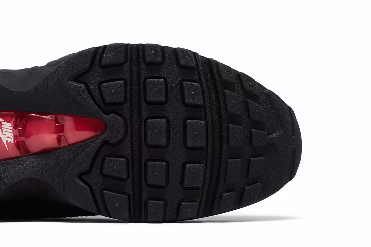 Levi's x Nike Air Max 95 OG Black Anthracite, view 6