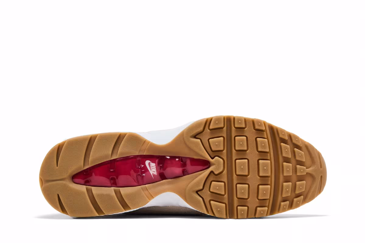 Levi's x Nike Air Max 95 OG Light Orewood Brown, view 5
