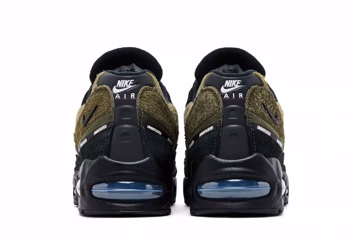 Undefeated x Nike Air Max 95 Medium Olive, view 7