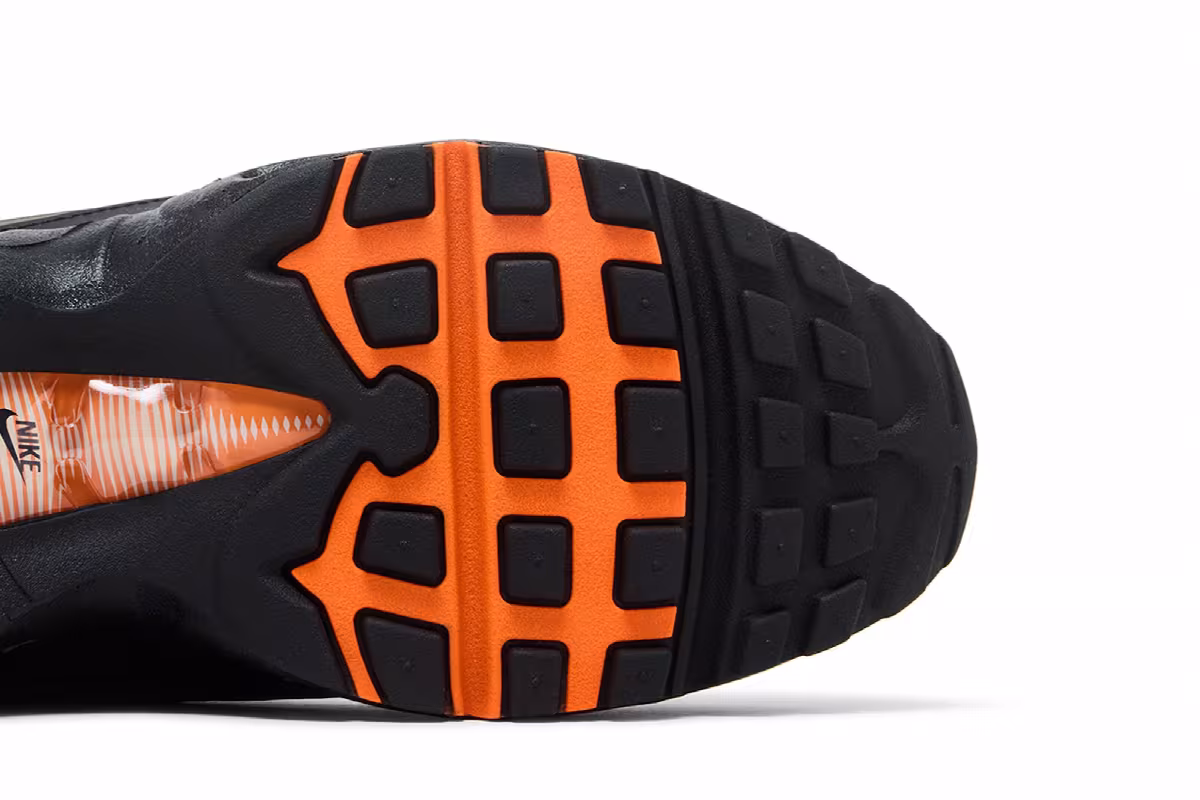 Nike Air Max 95 OG Orange Camo, view 6