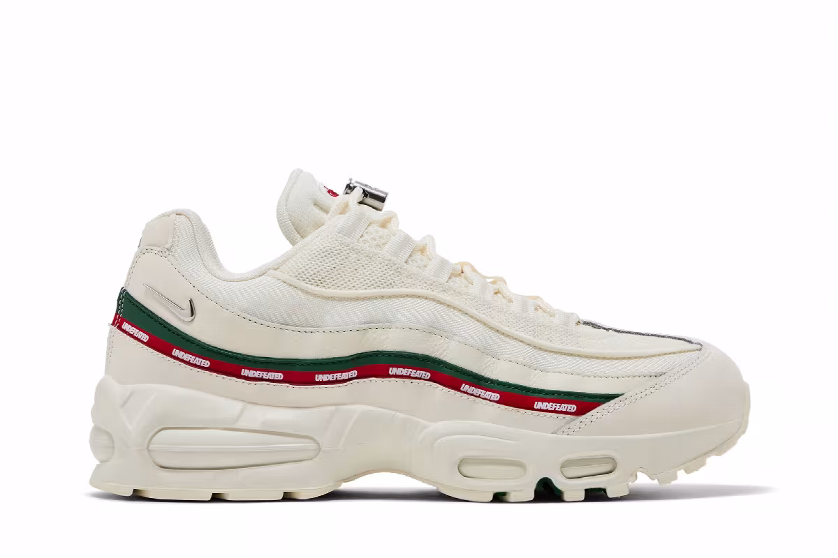 Undefeated x Nike Air Max 95 Sail, view 2